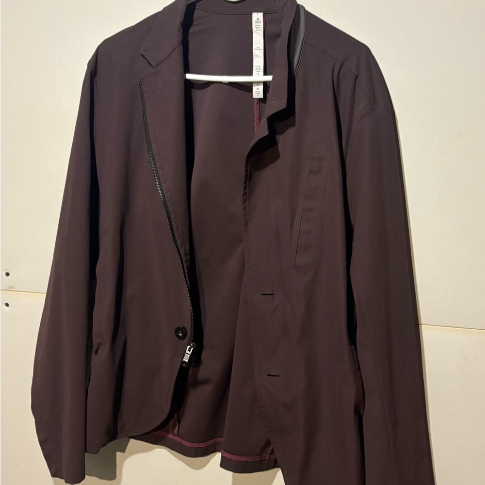 Lululemon: men's Brown blazer